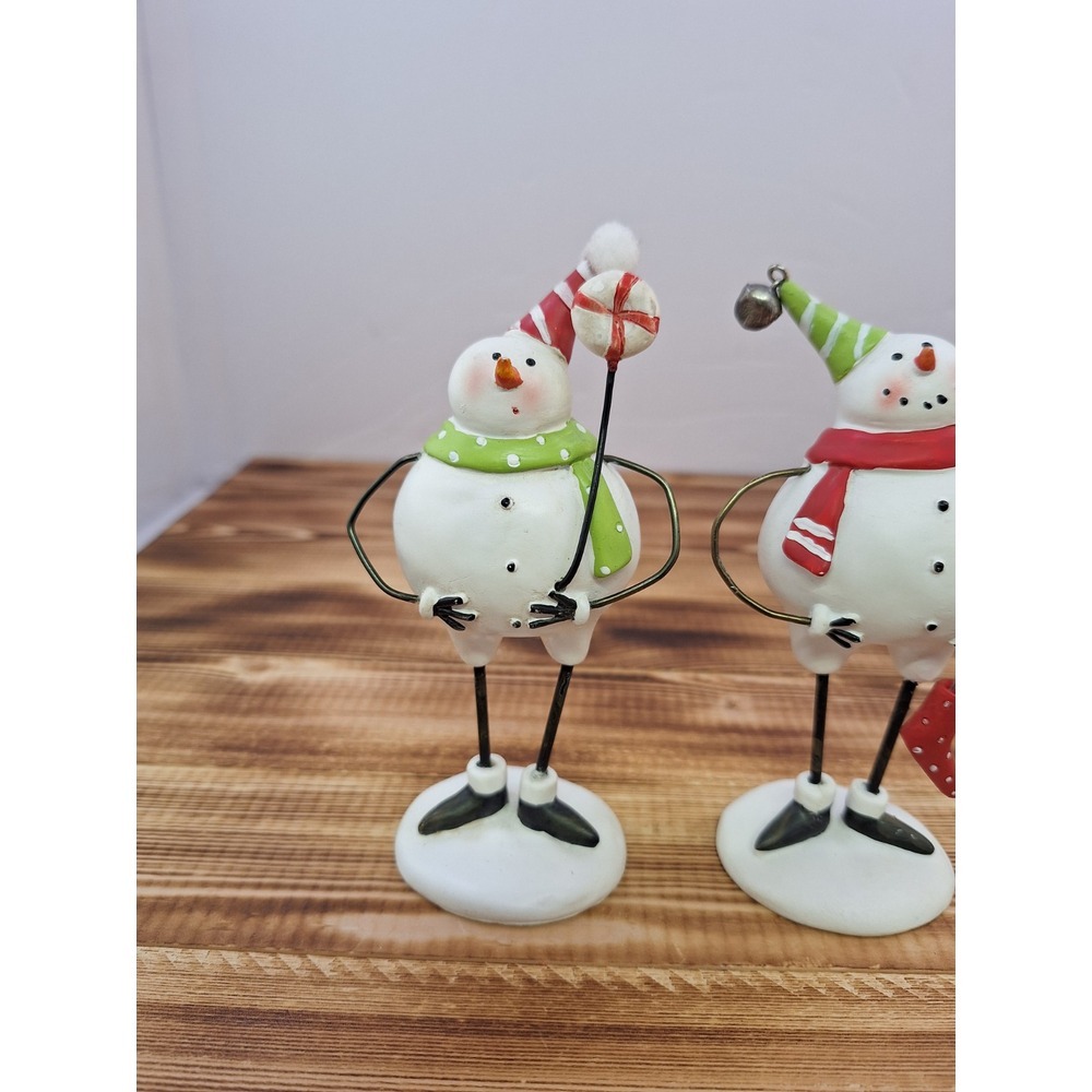 Christmas Snowmen‎ 6" figurines. Lot of 2 Wire Clay Winter Decor - Picture 2 of 9
